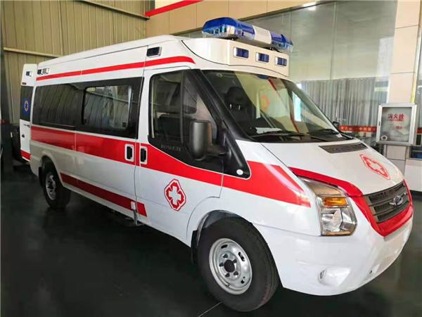 称多县福特V362救护车